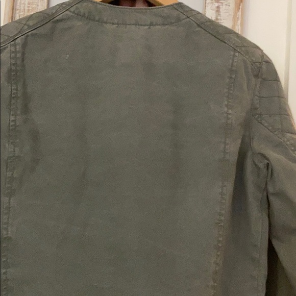 Gap Spring jacket. - Picture 4 of 4
